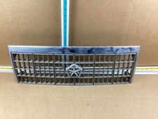 1986-1988 Plymouth Caravelle Front Bumper Grille 4334605 picture