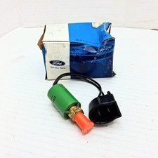 NOS 1981-1983 Ford Escort Power Steering Auxiliary Pump Switch E1FZ-3N824-A picture