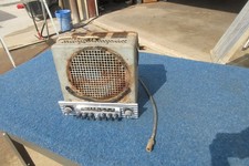 Studebaker FACTORY RADIO WITH FACEPLATE & KNOBS Truck 1947 1948 1949 1950 1951 picture