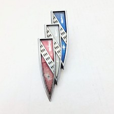 1968 Skylark Special Sport Wagon Grill Emblem Tri-Shield Grille Original OEM  picture