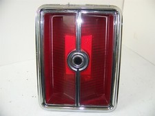 1975 1976 CHRYSLER CORDOBA TAILLIGHT RH LH OEM #3798242 3798246  picture