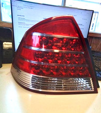 2005-2007 Mercury Montego LH Passenger Tail Lamp OEM picture