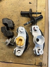 2017-2022 Ford F-250 F-350 Tailgate Hinge Pivot Roller Bracket Pair LH RH OEM picture