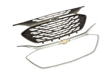 Chevrolet Malibu 2019-2025 Front Grille Kit Genuine GM OEM 84337318 picture