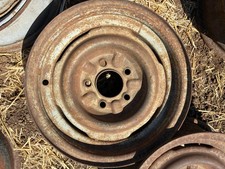 CADILLAC WHEEL 1956 1957 CALAIS DE VILLE FLEETWOOD ELDORADO SEVILLE BIARRITZ 75 picture