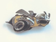 1970 DODGE SUPER BEE EMBLEM -- GENUINE ORIGINAL  -- # 2998 065 - 31025 picture