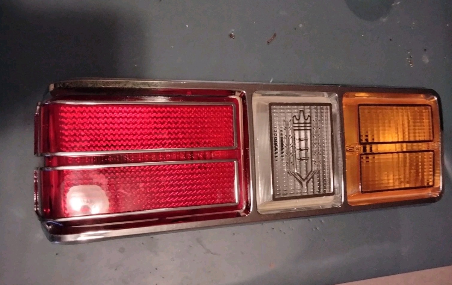1975-1977 Ford Granada Left Hand Side Tail Light Lens Housing Bezel