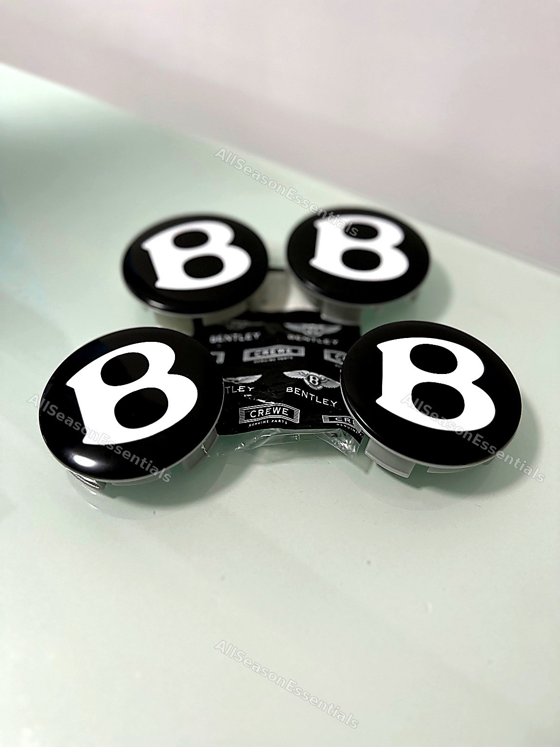 NEW 4 GENUINE BENTLEY CONTINENTAL GT SPUR BENTAYGA ALLOY WHEEL CENTER CAP BADGES