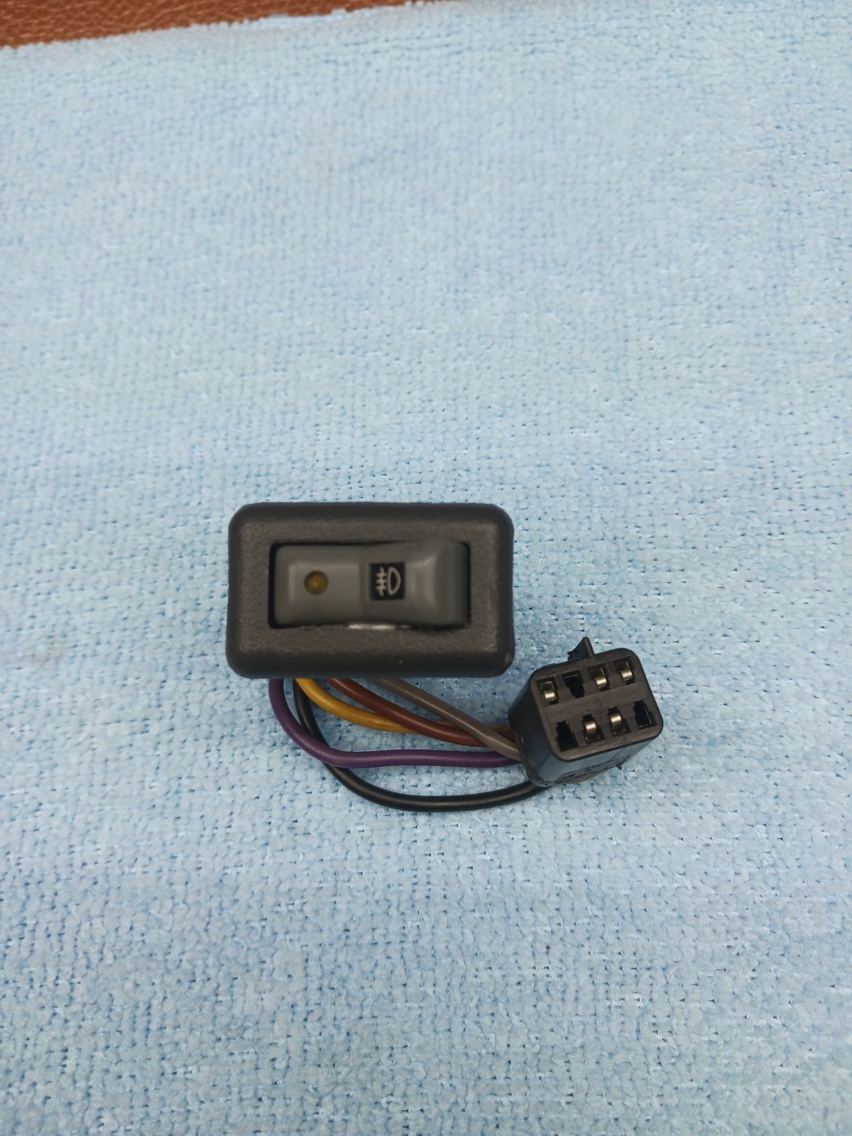 1993-2002 Pontiac Firebird Trans Am Fog Lamp Light Switch And Trim