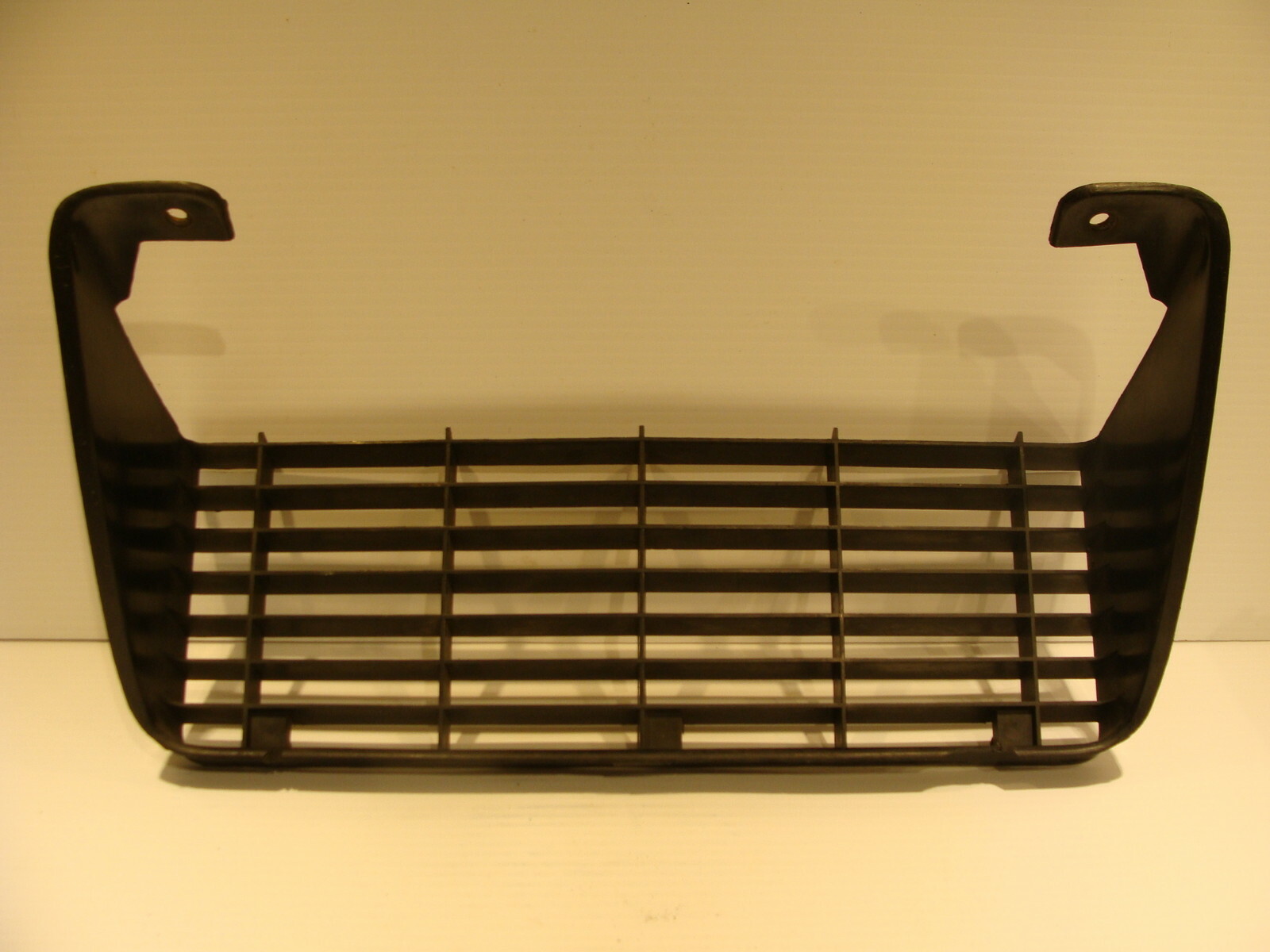 1971 1972 PLYMOUTH ROAD RUNNER GTX LOWER GRILL OEM #3442233 SATELLITE SEBRING