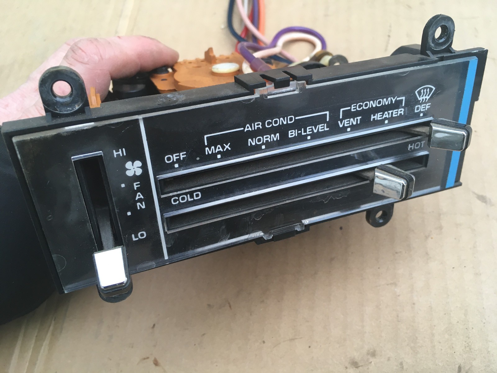 1979-1985 Oldsmobile Toronado HVAC Control