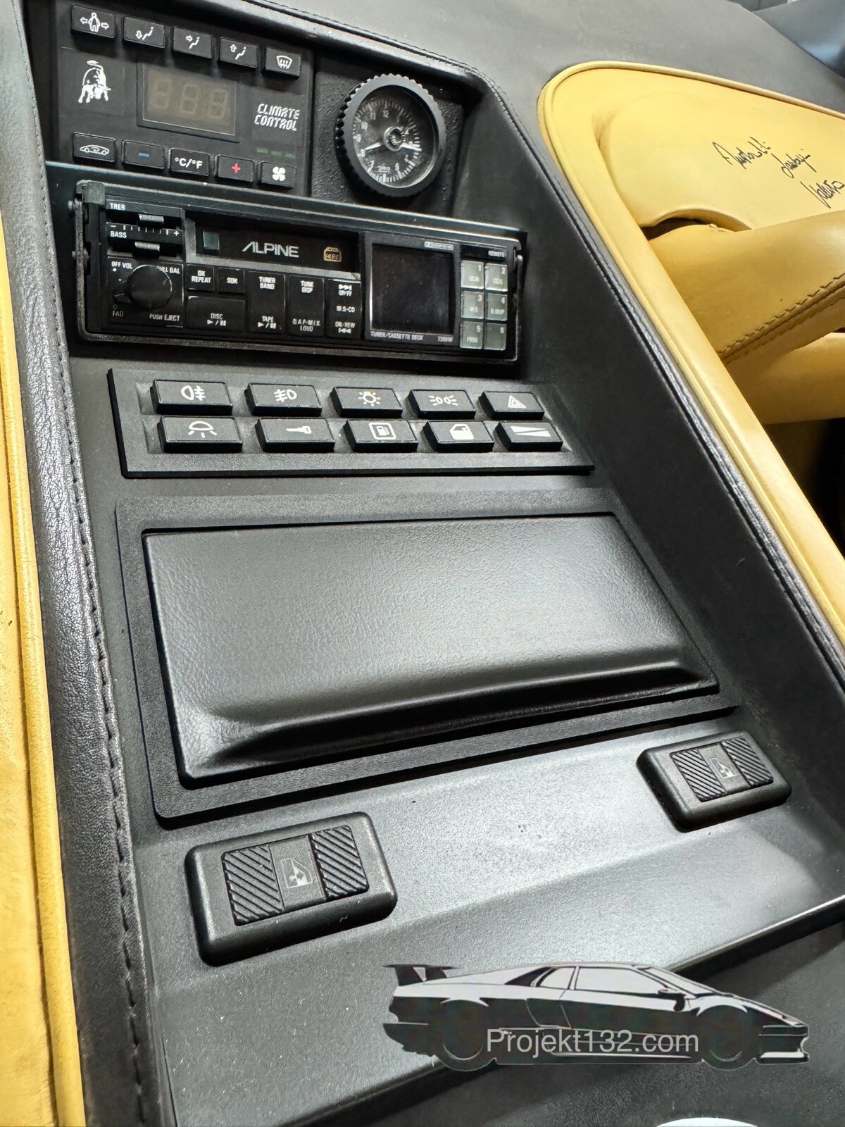 Lamborghini Diablo Ash Tray - New - UPPER AND LOWER