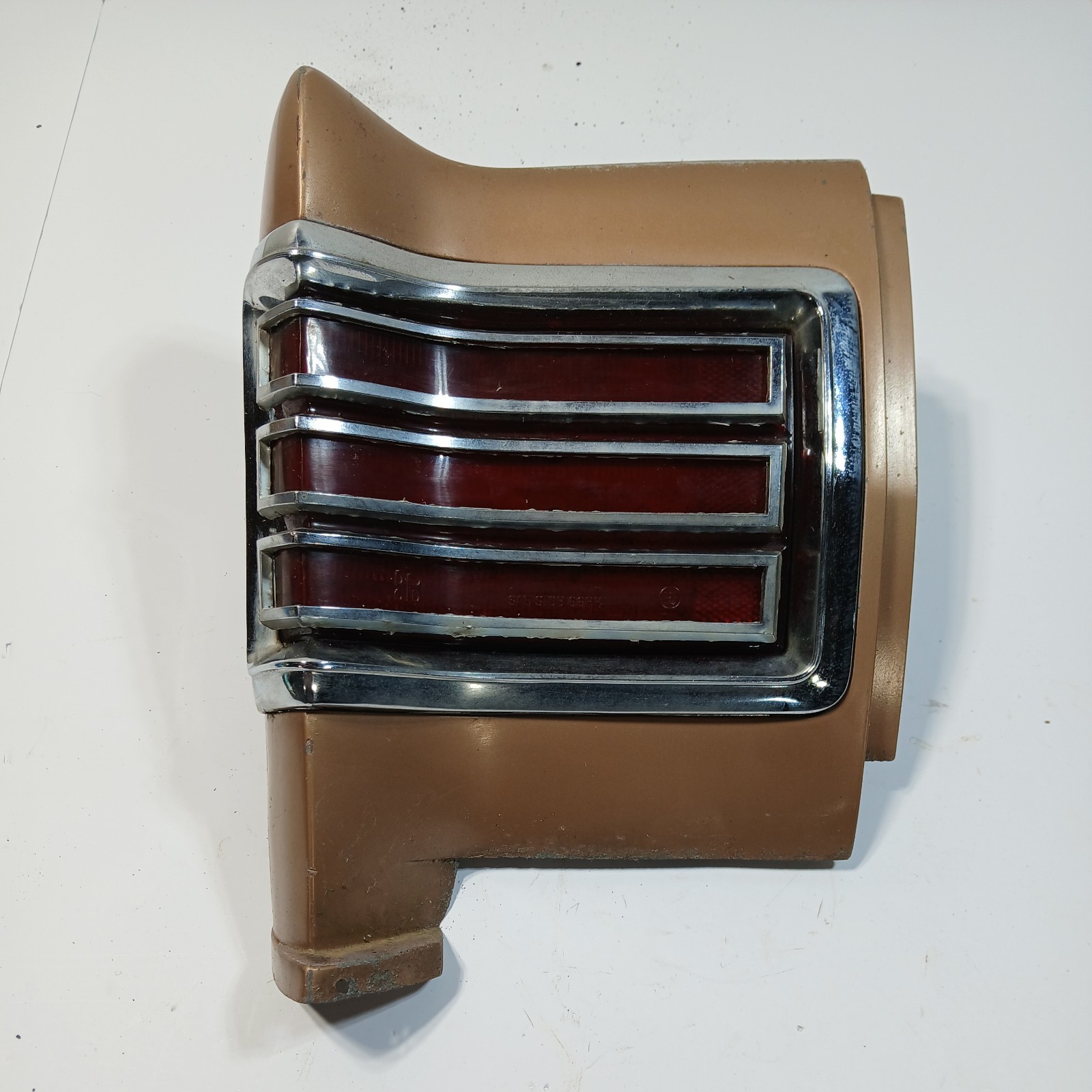 1966 PLYMOUTH SATELLITE BELVEDERE II QUARTER EXTENSIONS WITH TAIL LIGHT LENS 66