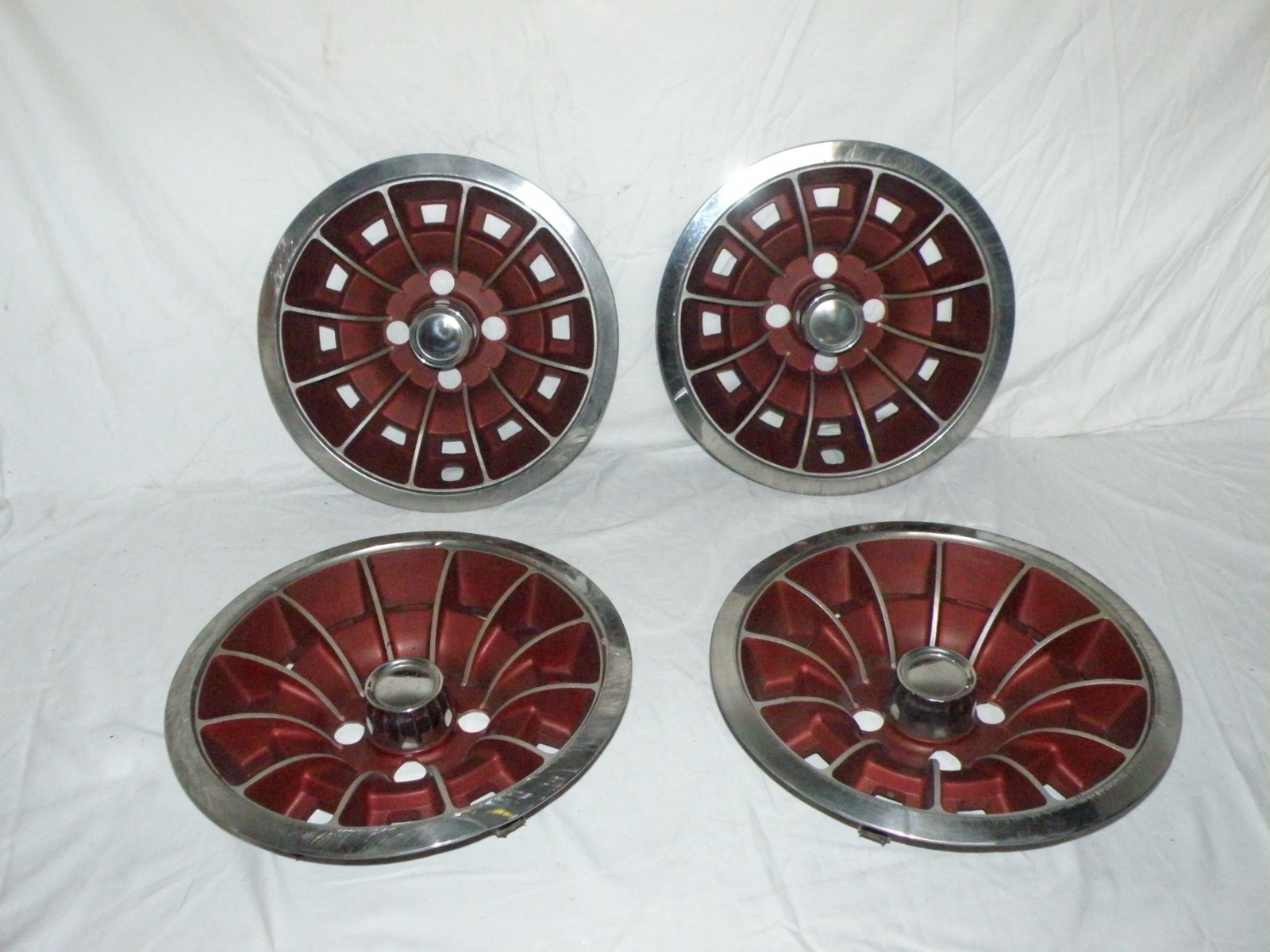 1975 1976 1977 1978 1979 1980 Chevrolet Monza Wheel Covers 13