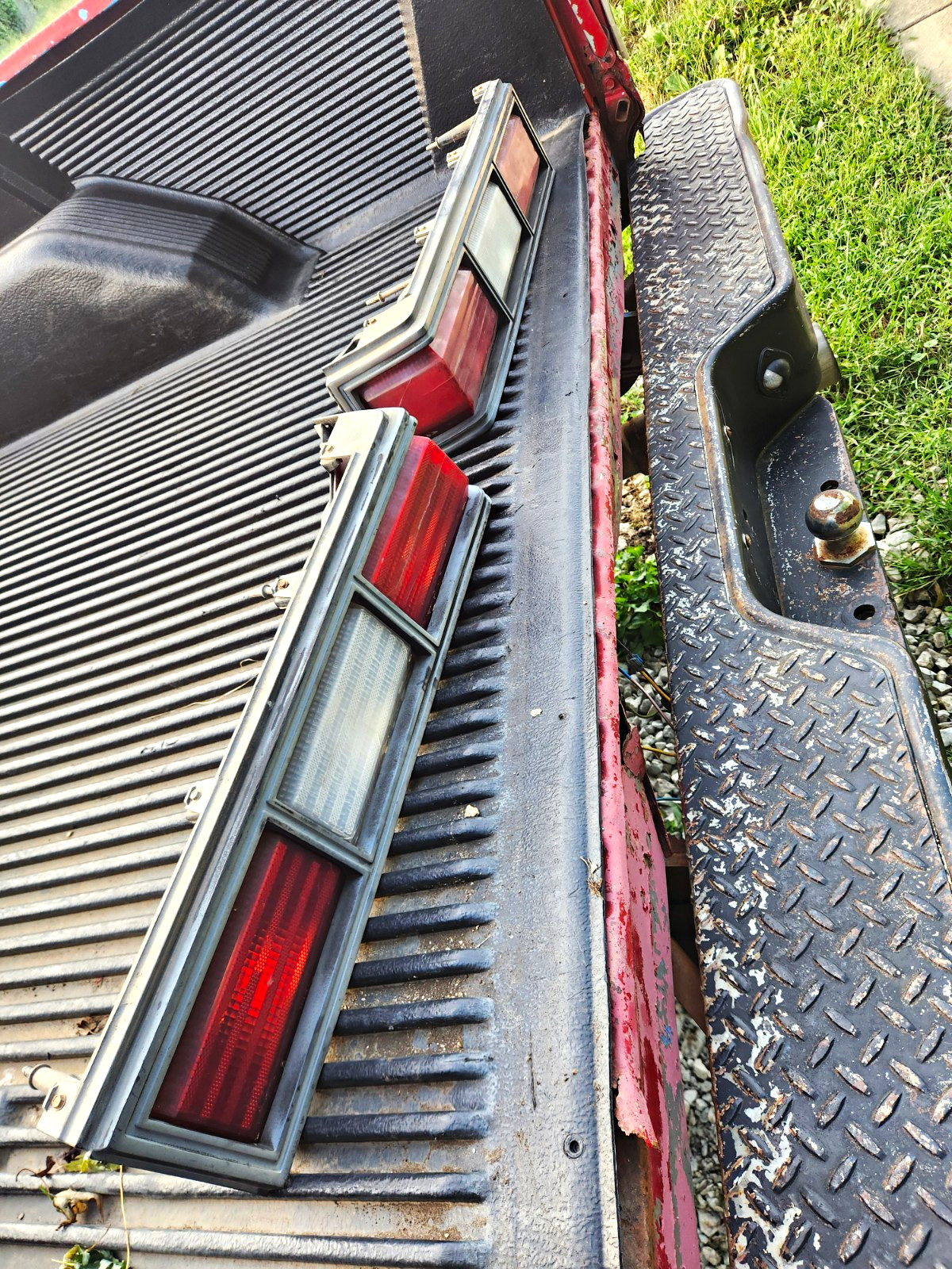 1979 CHEVROLET MALIBU TAIL LIGHT PAIR
