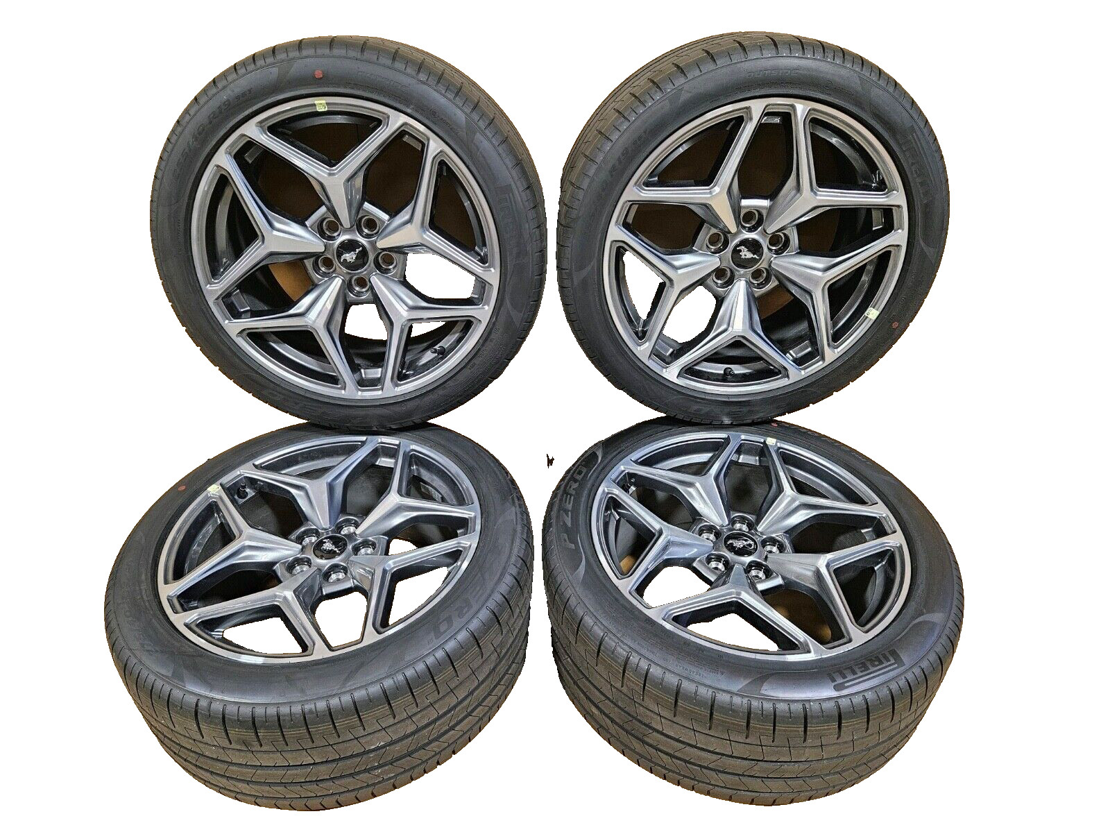 TAKE OFF Ford Mustang GT 5.0 15-25 PERFORMANCE STAGGERED PIRELLI WHEEL SET