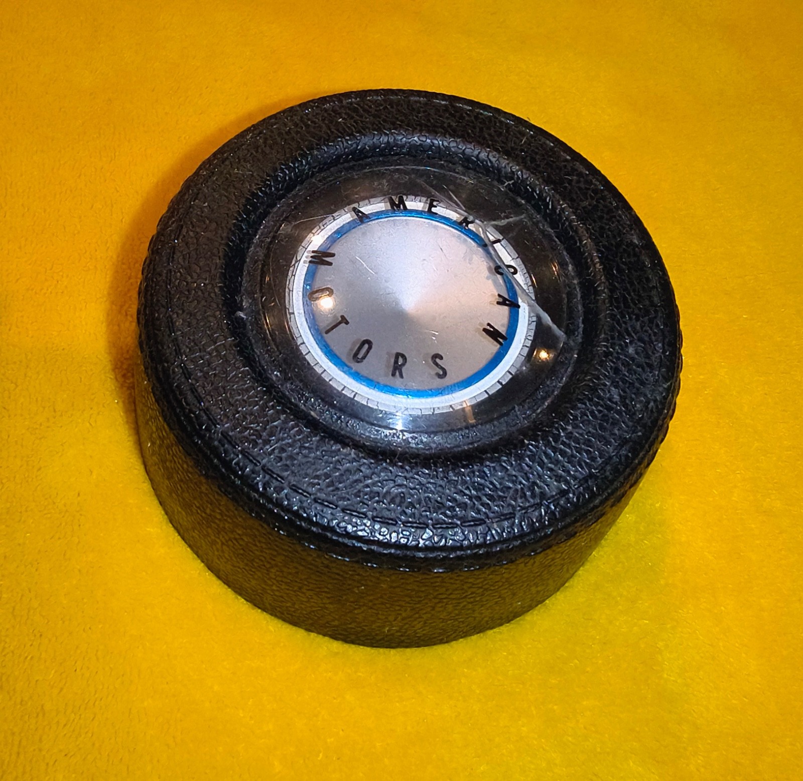 1971 72 73 74 AMC Javelin Horn Cap Button Insert needs Replacement