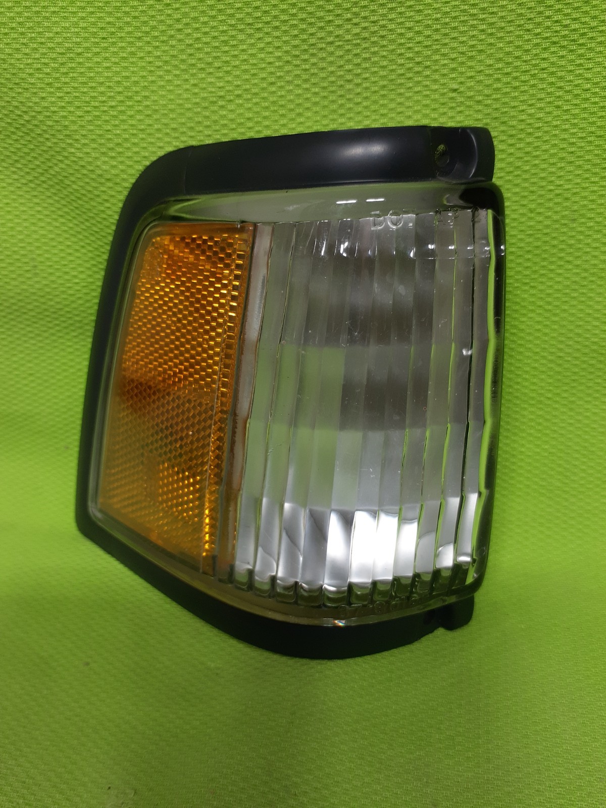 NOS OEM GM Chevrolet 87 - 90 Celebrity Front Side Marker Light Lamp 5974656