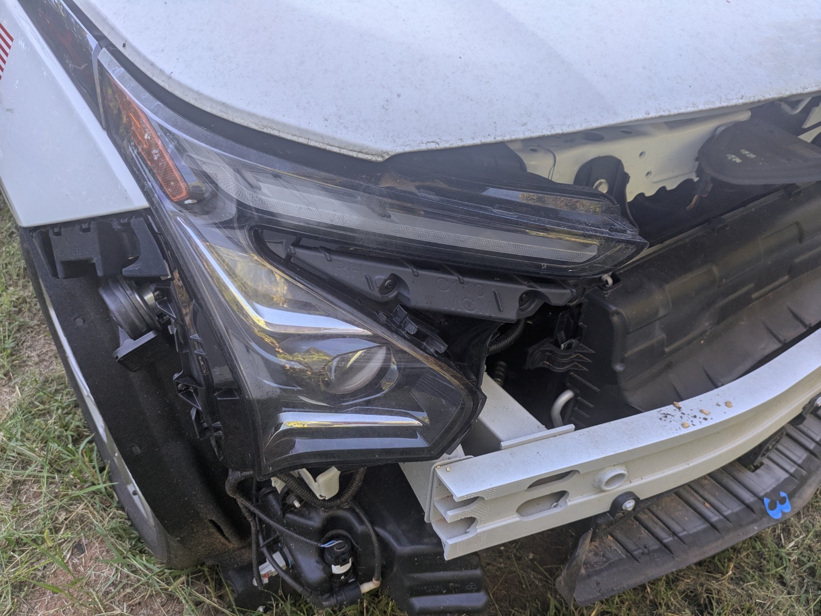 ✅ 2022 2023 Chevrolet Bolt EV LED  Right RH Side headlight Used OEM 42825398