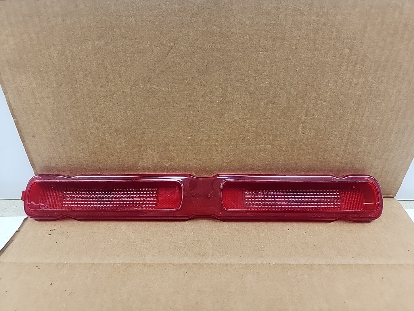 New Glo-Brite 1966 Pontiac Catalina tail light lens NORS SER-DOP0126