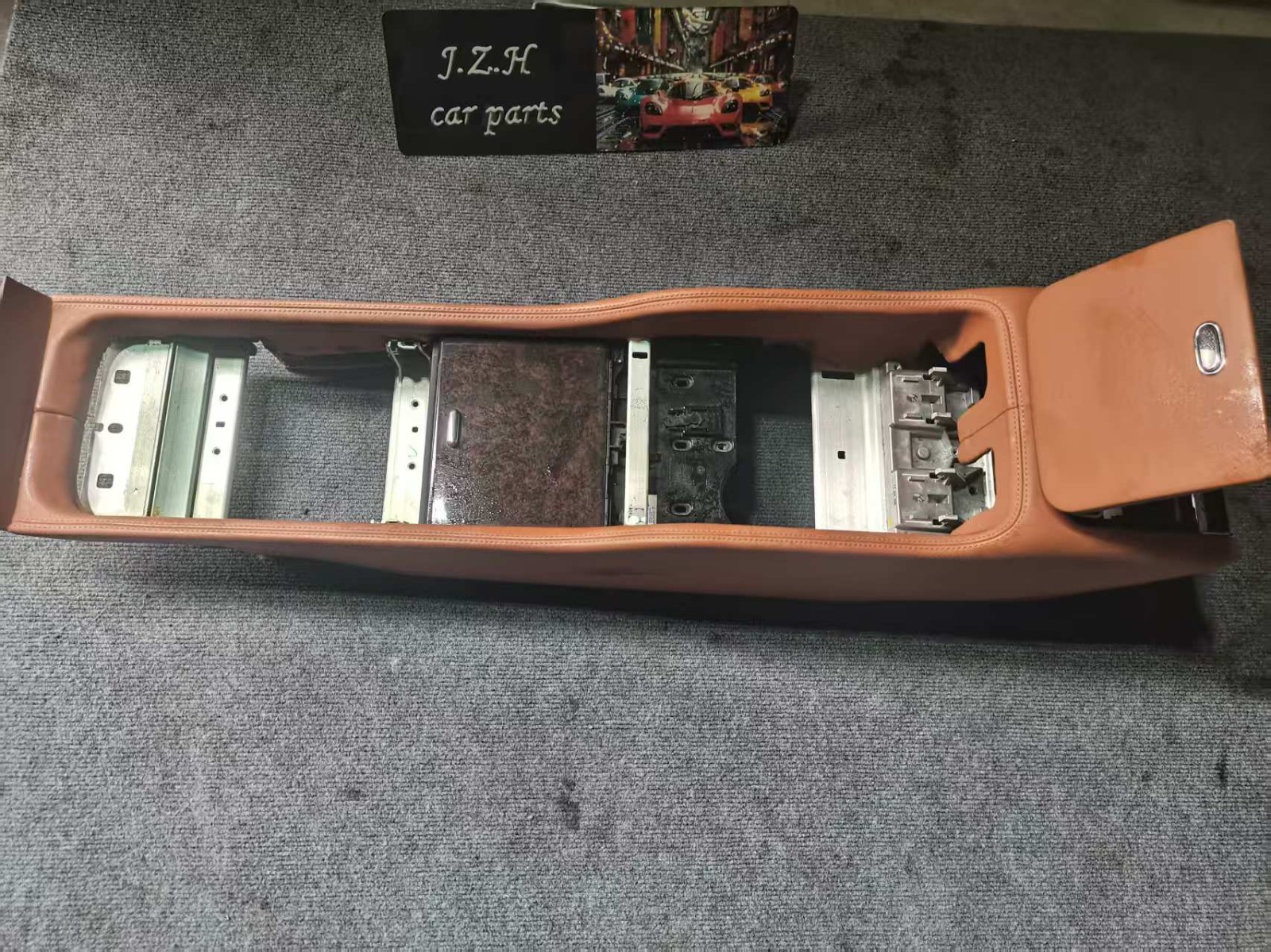 Used,For 10-16 Bentley Mulsanne Center Armrest Box 3Y0857230 3Y0858189 3Y0858569