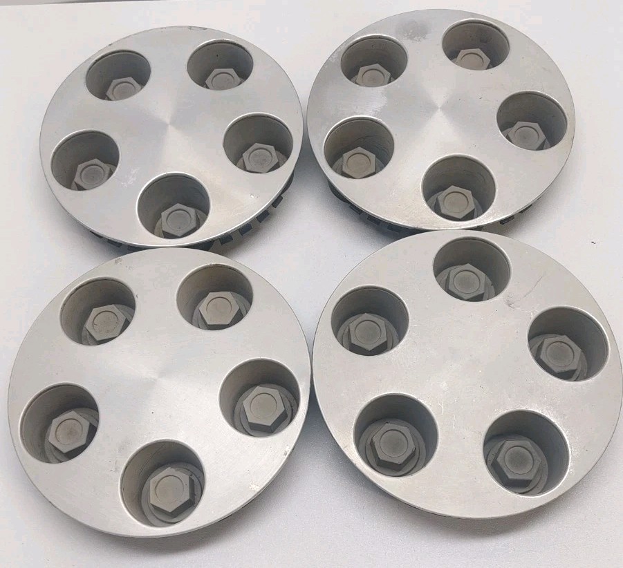 🤑 1992-99 Chevrolet Suburban Tahoe Yukon Blazer Center Caps Set Of 4 #15650045