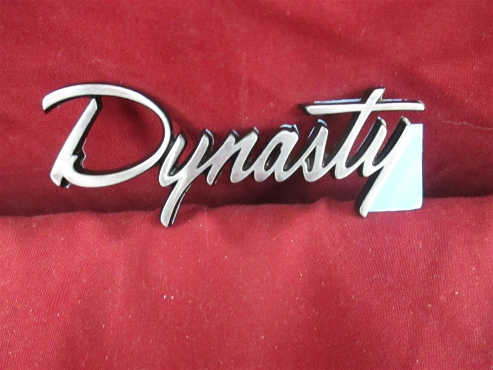 NOS OEM Dodge Dynasty Rear Sail Panel Nameplate Emblem 1988 - 91