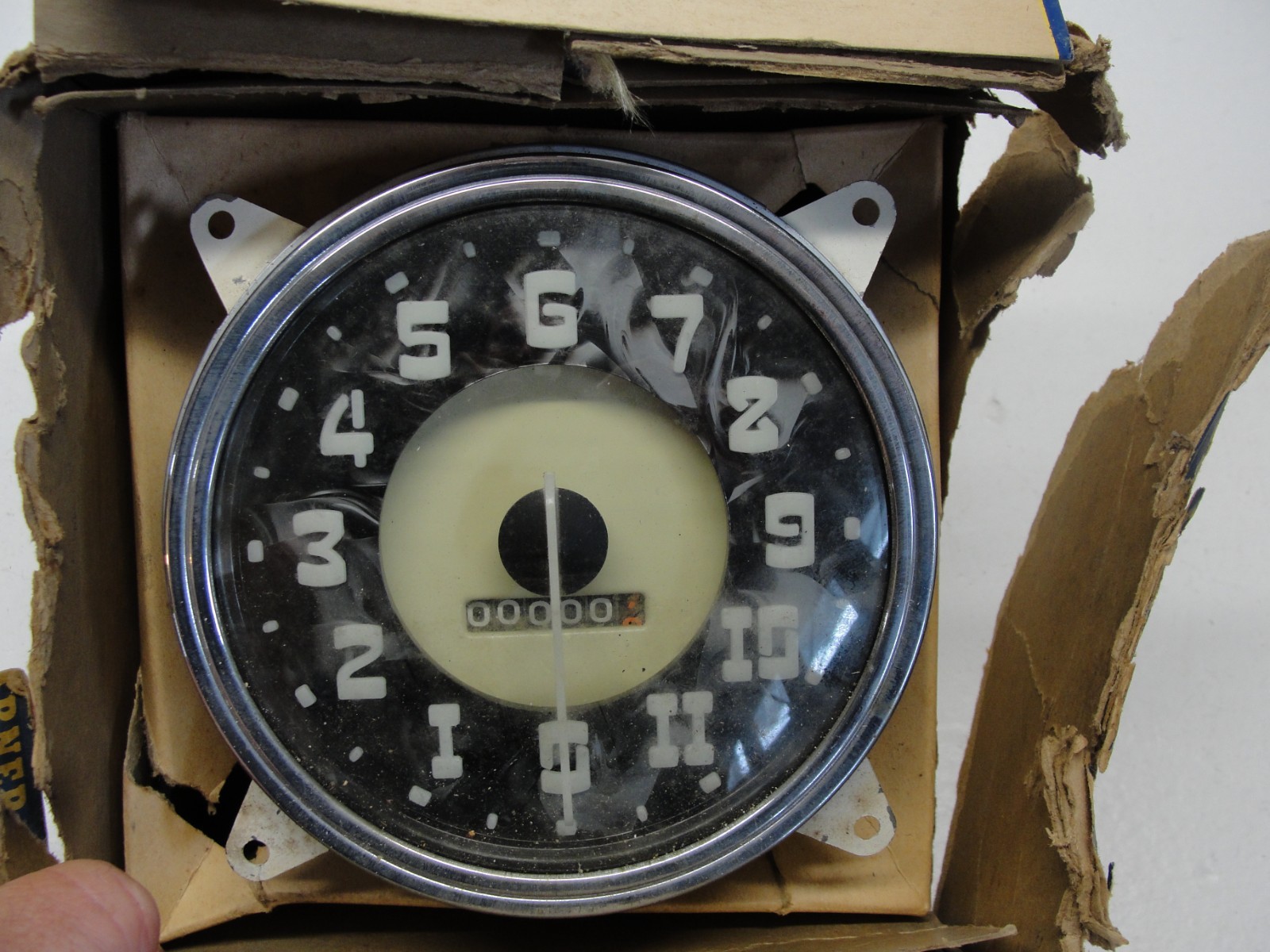 READ ~ NOS STEWART WARNER 1952 HUDSON HORNET SPEEDOMETER 565BJ