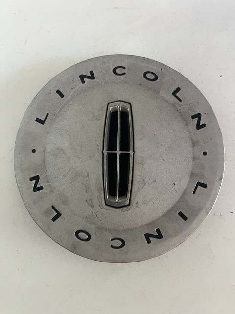 1 03-11 Lincoln Zephyr MKZ Wheels Center Cap Part# 5W13-1A096-AB Stock# 5264