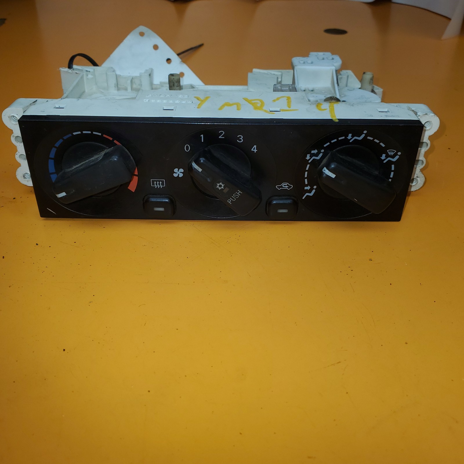 2003–2005 Mitsubishi Eclipse OEM Heater A/C Climate Control Panel