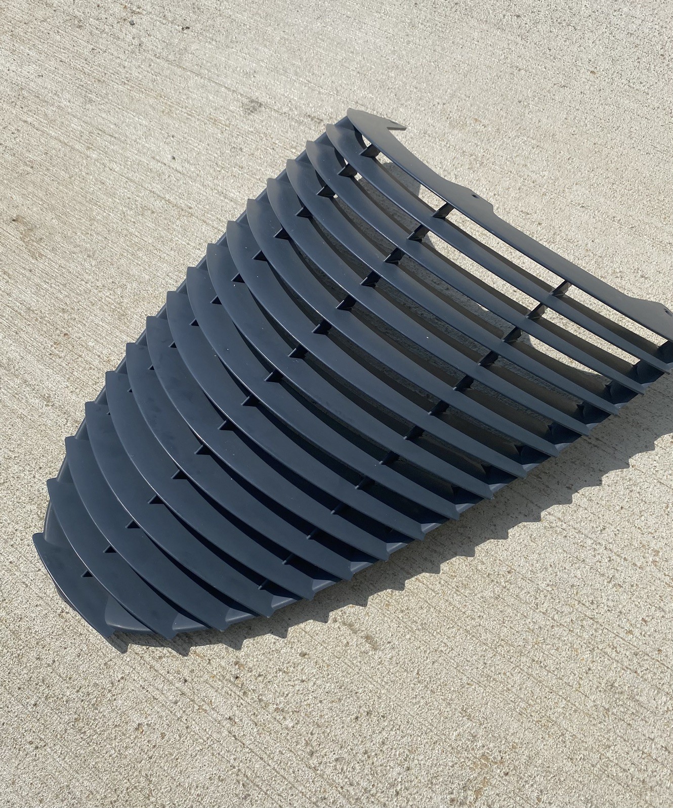 Front Grille  0PJ26TZZ Chrysler Plymouth Prowler 97-02 new old stock 