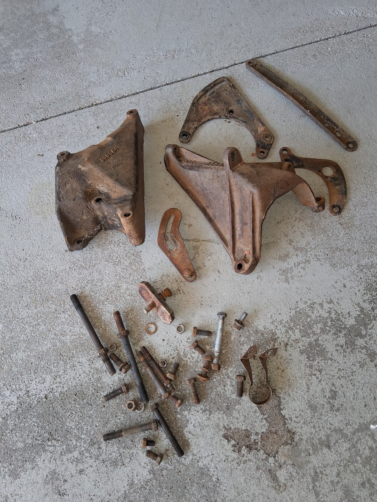Oldsmobile 455 AC Compressor Brackets Complete Set 399802 398684 