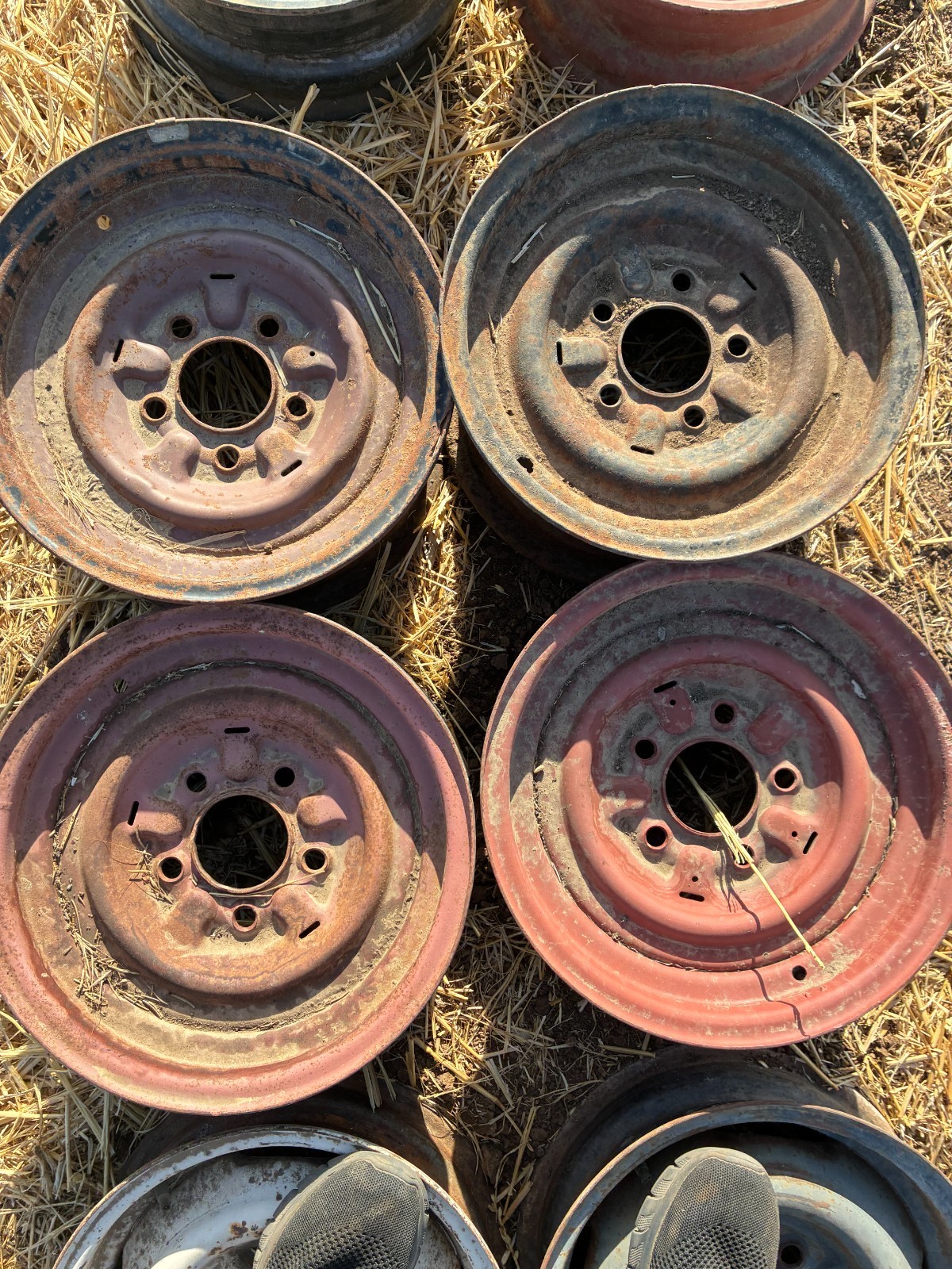 PONTIAC OLDSMOBILE WHEEL CATALINA BONNEVILLE GRAND PRIX DYNAMIC 88 STARFIRE 1964