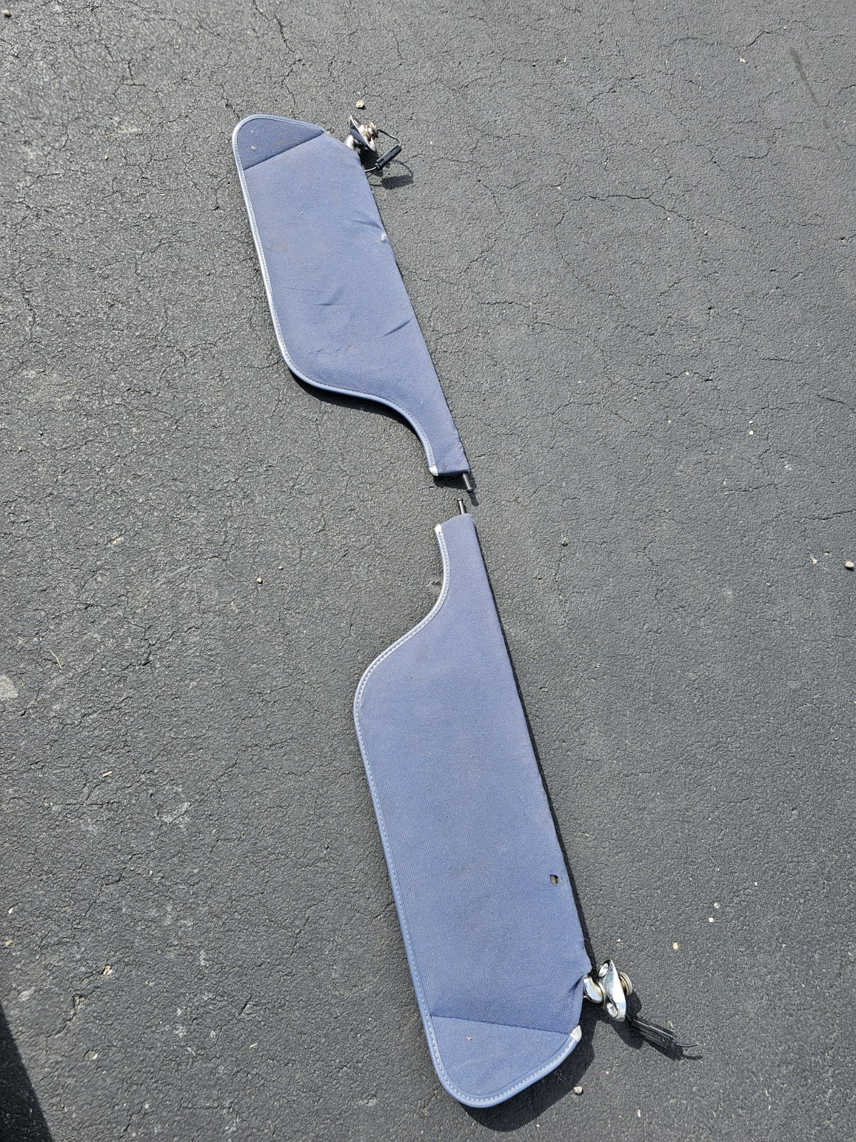 1980-1992 Cadillac Fleetwood Deville Brougham Sunvisor Sun Visor Blue 1980-92
