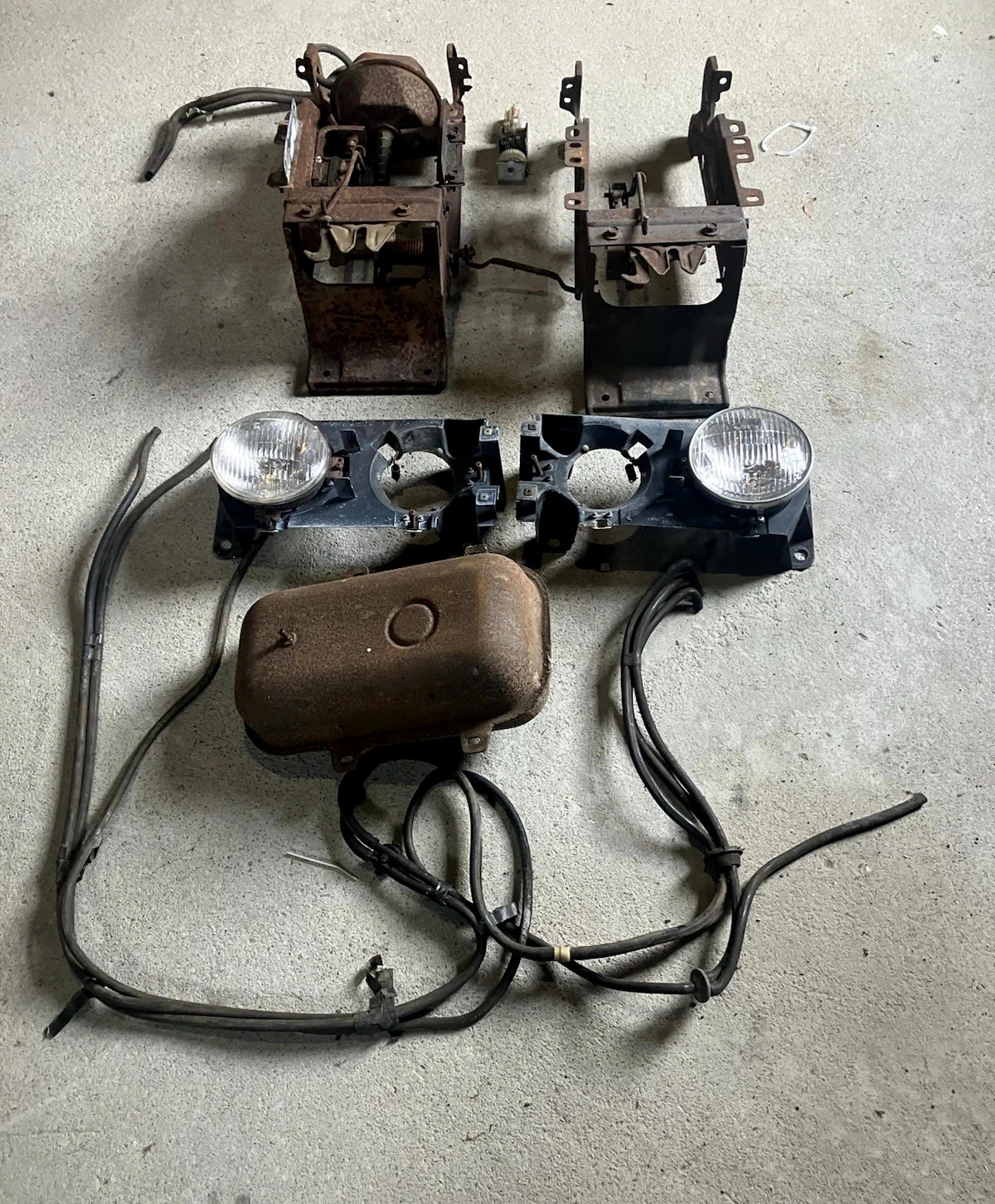 1970 1971 Mercury Cyclone Hideaway Headlight System Parts
