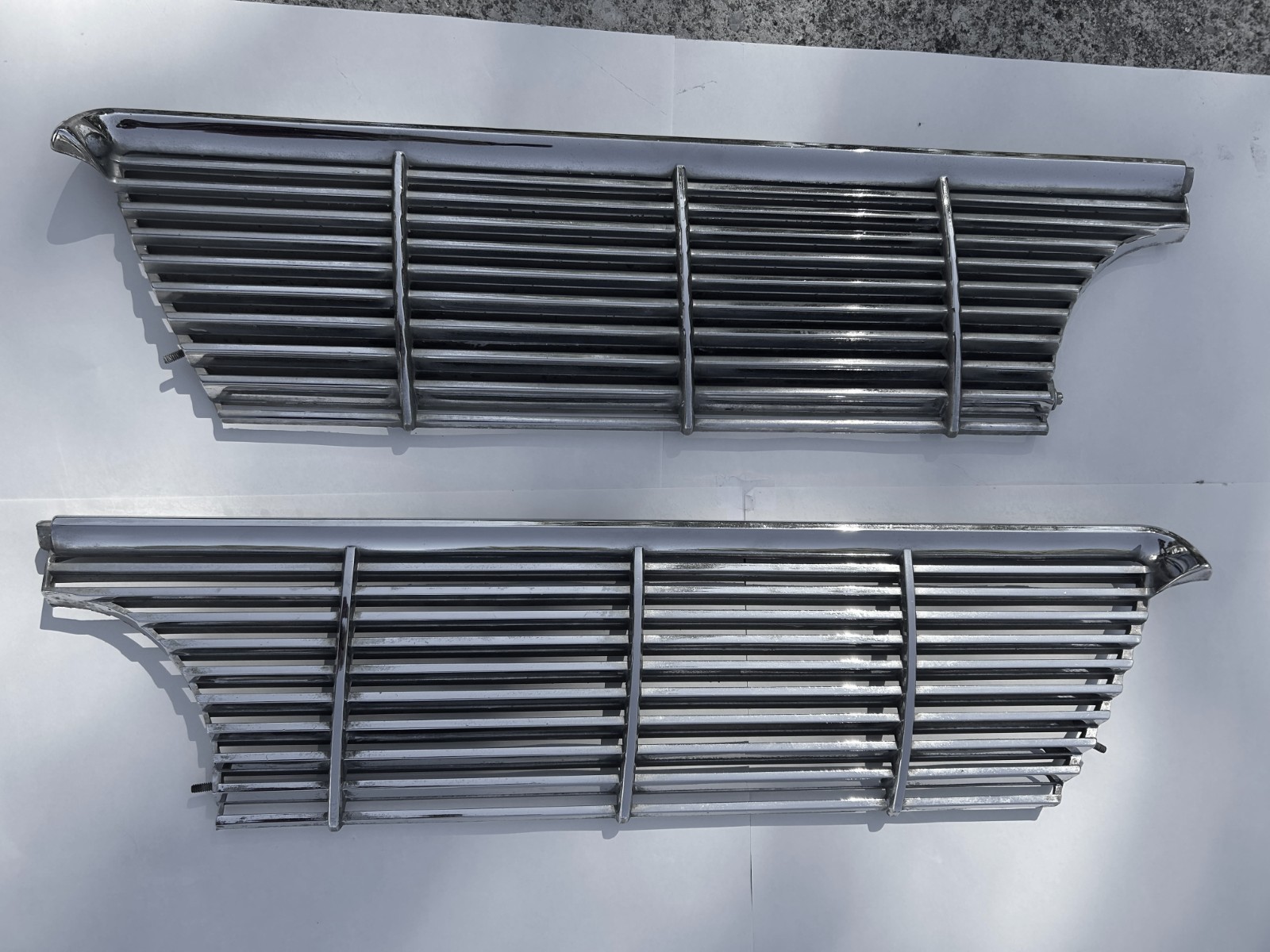 1961 Pontiac Bonneville Left and Right Grille Set