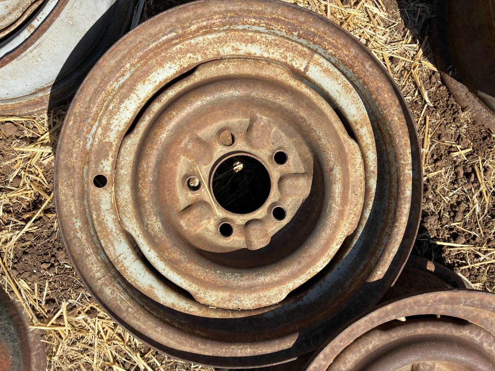 CADILLAC WHEEL 1956 1957 CALAIS DE VILLE FLEETWOOD ELDORADO SEVILLE BIARRITZ 75