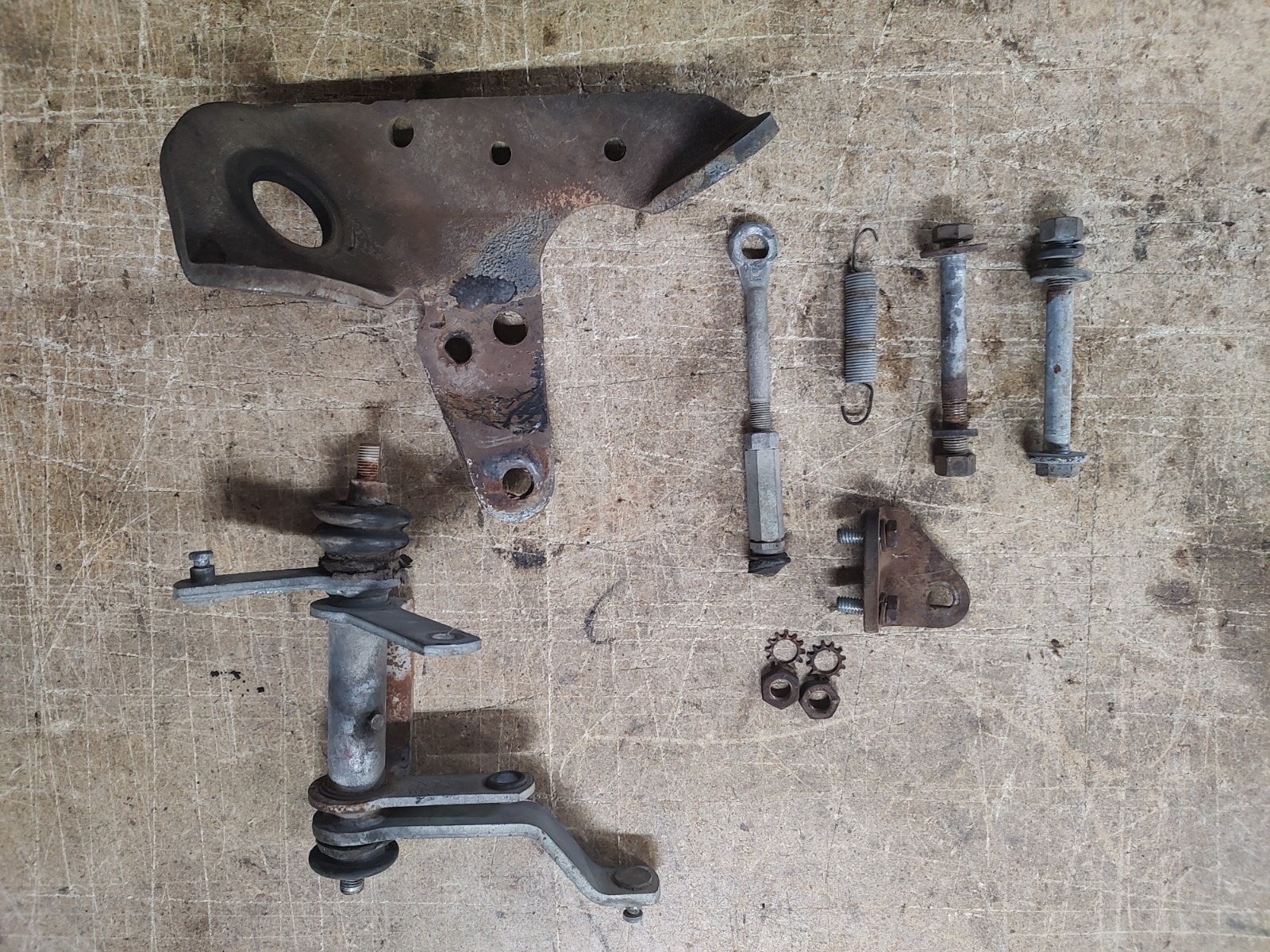 19689 68 AMC JAVELIN V8 CLUTCH LINKAGE Z-BAR ROD 3 SPEED MANUAL SHIFT