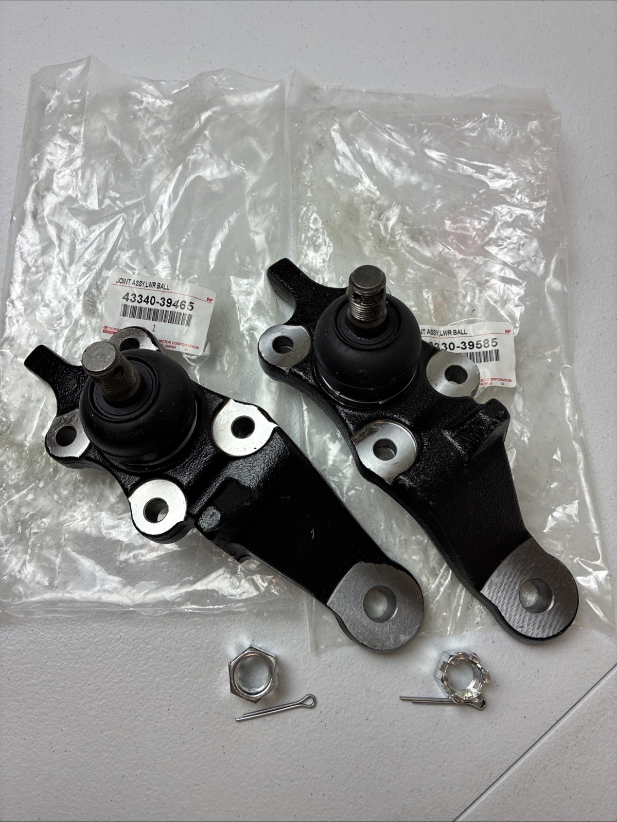 Genuine OEM Toyota 4Runner Front Lower Ball Joint Set Left & Right 1996-2002
