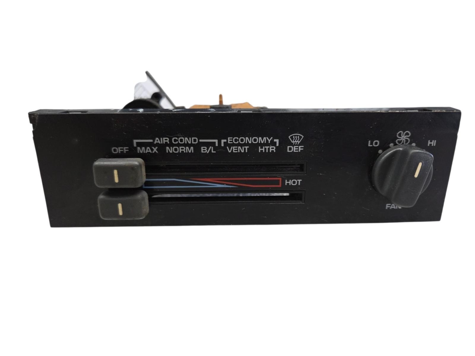 88 - 91 Oldsmobile Calais Dash Heater Control w/AC 16073683