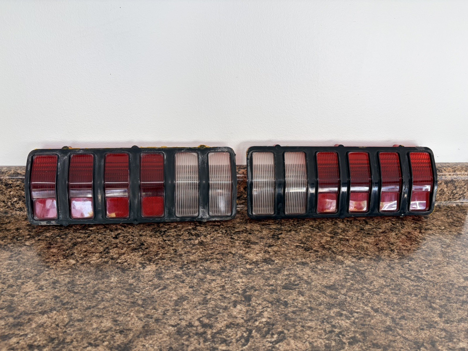 1971-72 Dodge Demon Taillight lenses (PAIR) L&R