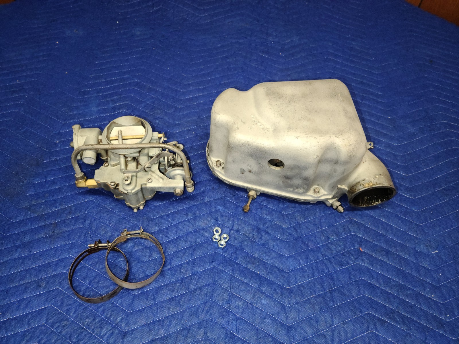  Studebaker Golden Hawk Supercharger  Carburetor With Carburetor Bonnet