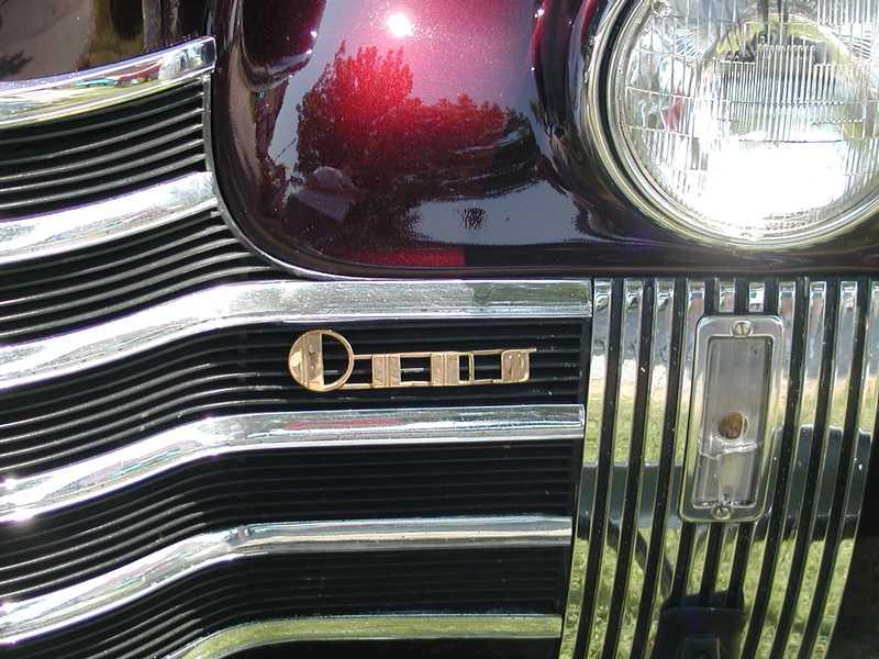 '40 Oldsmobile