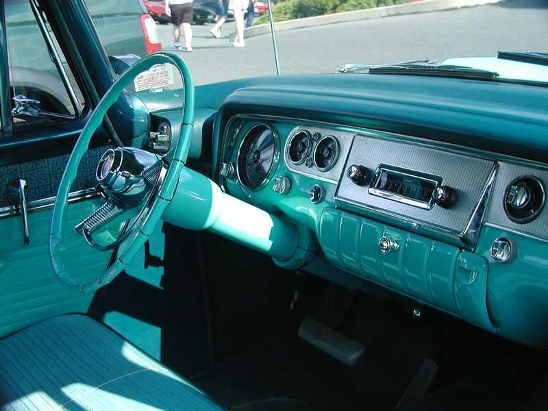 Plymouth Belvedere