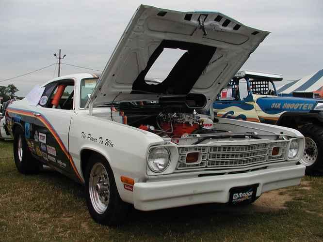 '76 Duster