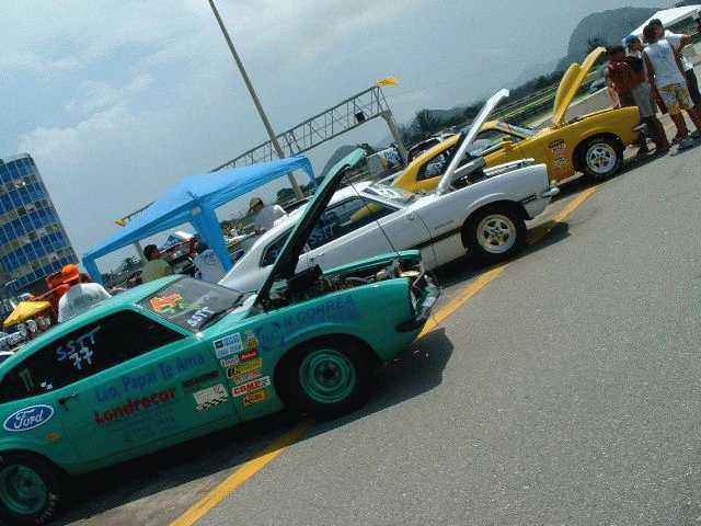 3 Mavericks