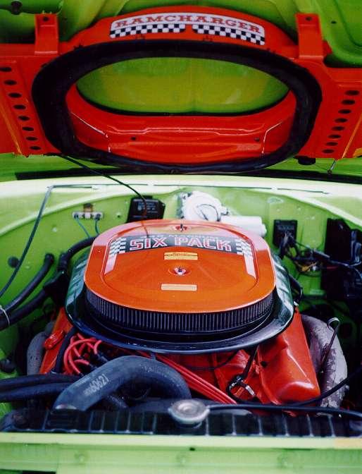 '70 Bee Under The Hood