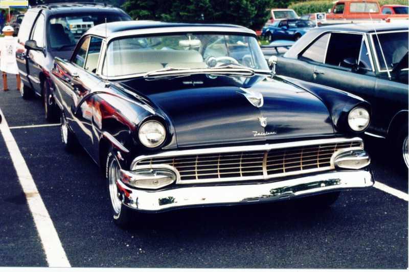 '56 Fairlane
