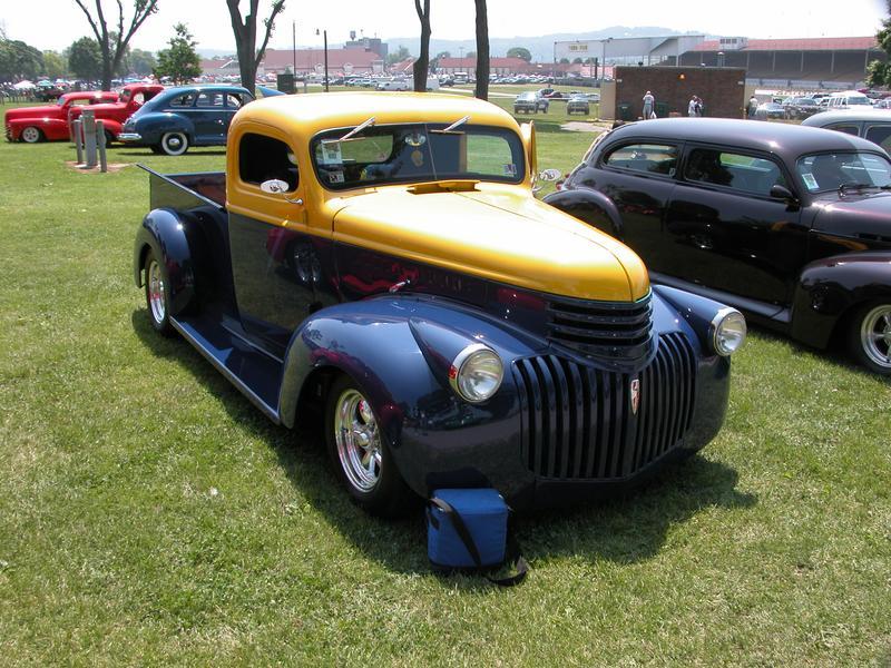 '43 Ford