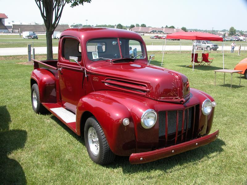 '46 Ford